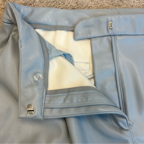 HOUSE of Harlow 1960 blue faux leather Bermuda shorts Sz M NWOT - Picture 4 of 11